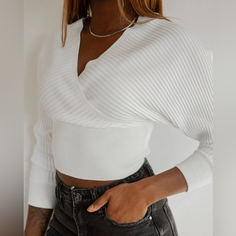 Dreamers Naemi Ribbed Crop Sweater, Size L